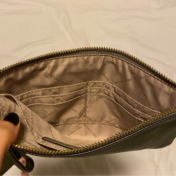 Michael Kors Wristlet - Gently Used - Picture 4 of 6